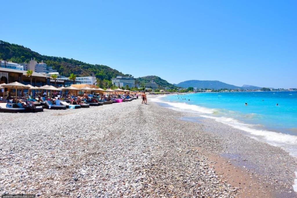 Sunwaves Beach Studio I Ialysos  Extérieur photo